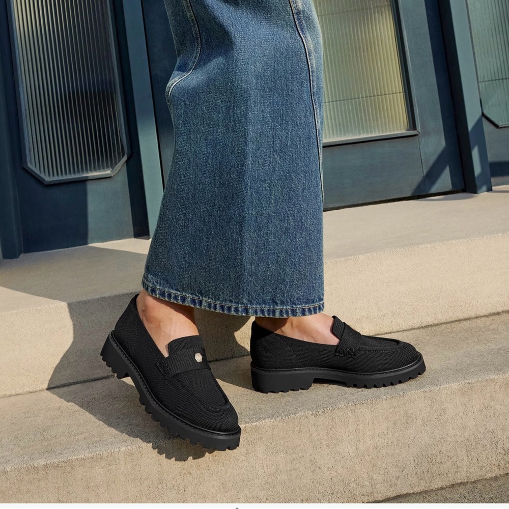 Elegant Black Platform Loafers for Women